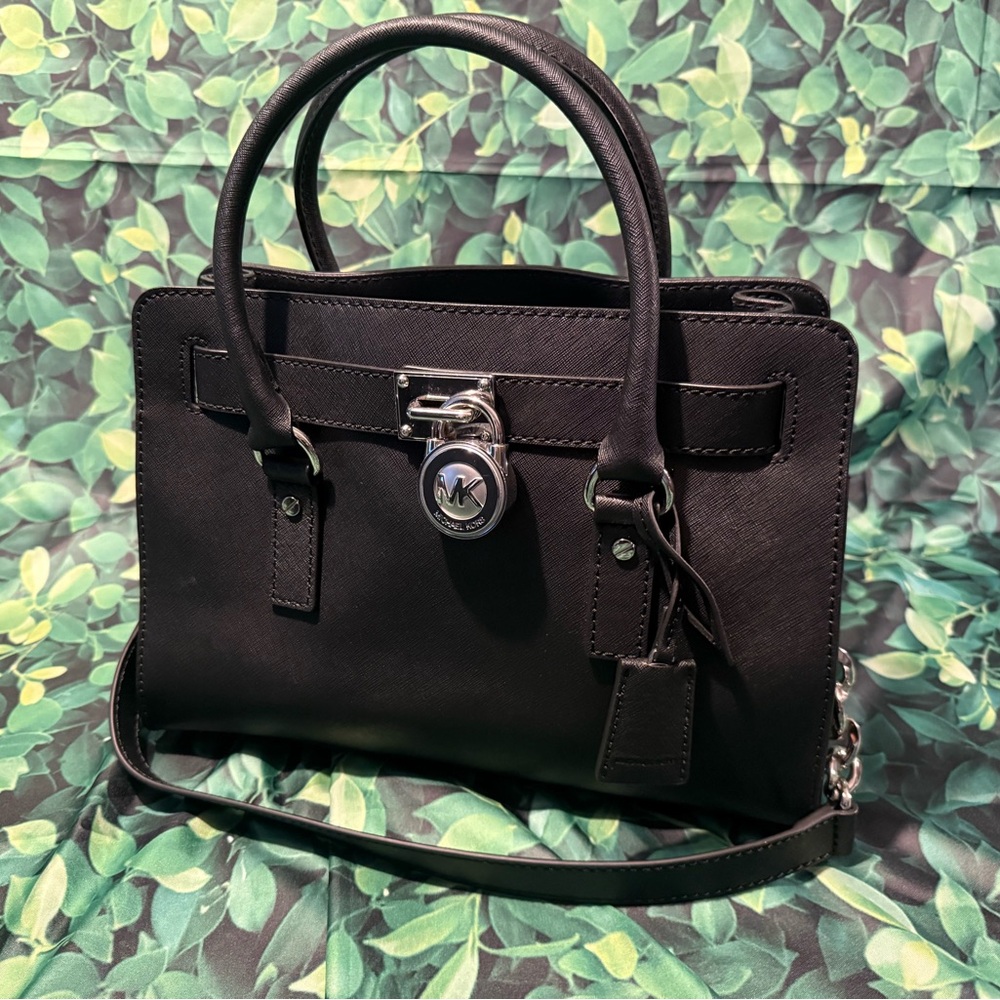 CLEARANCE: Michael Kors Medium Satchel W/ Tupac Small TShirt: TrustNobody Bundle - Picture 6 of 13
